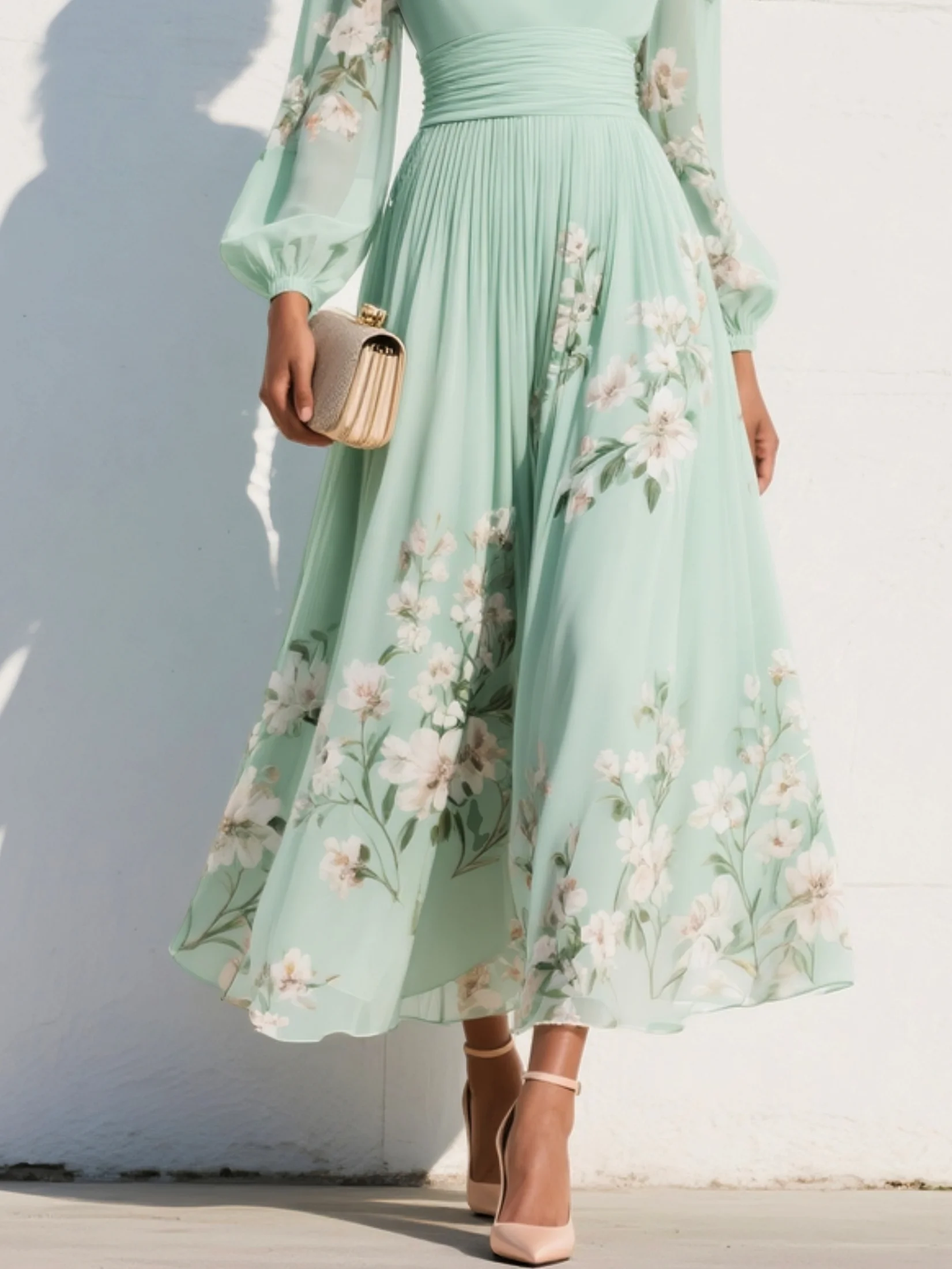 Cisella | Robe midi en vert clair avec motif floral