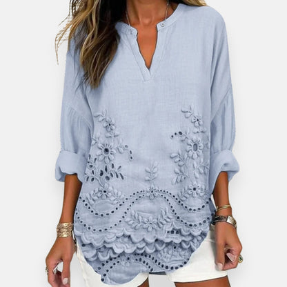 Kyra | Blouse brodée à détails floraux