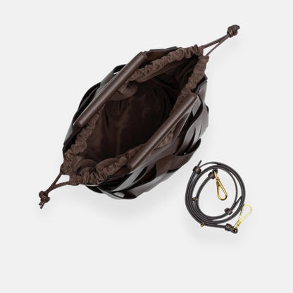 Zara | Sac tressé à poignée triangle