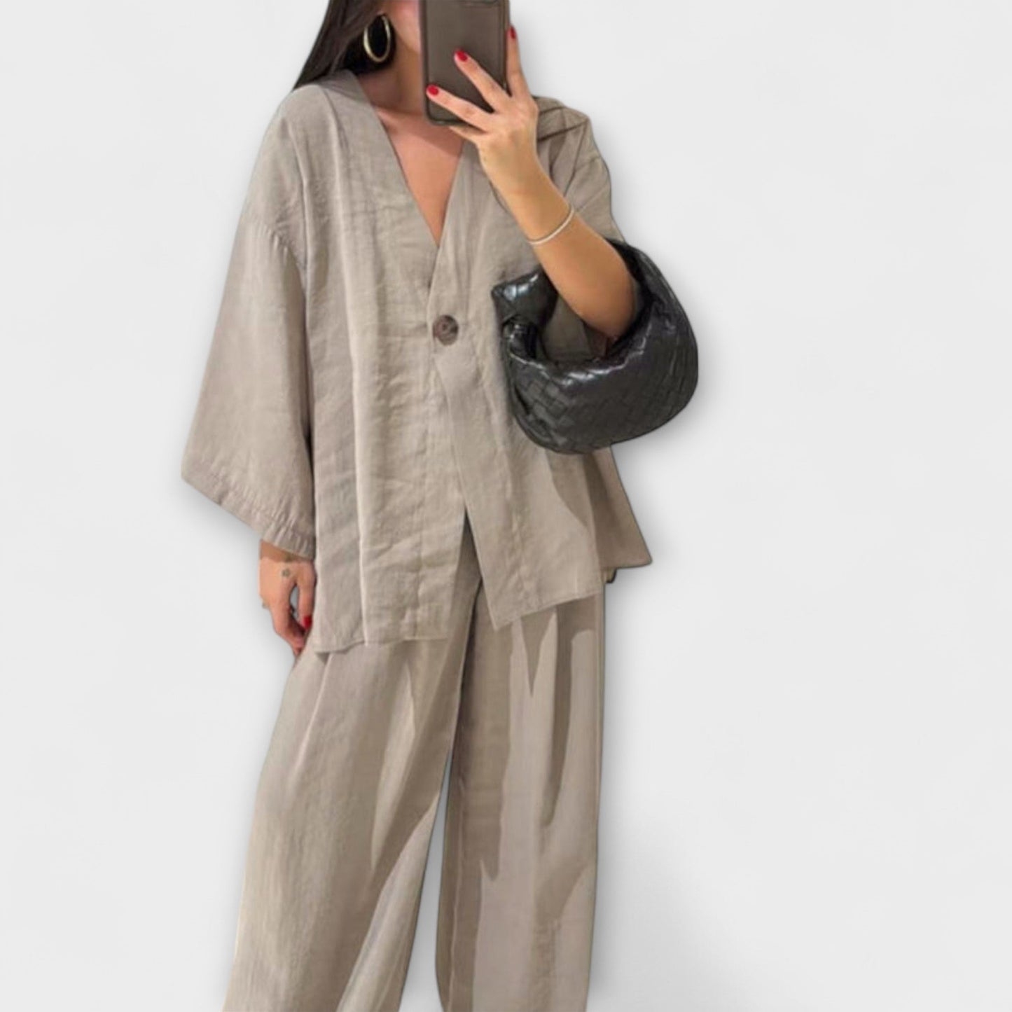 Jacqueline | Ensemble décontracté Top V et Pantalon