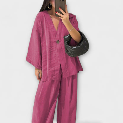 Jacqueline | Ensemble décontracté Top V et Pantalon