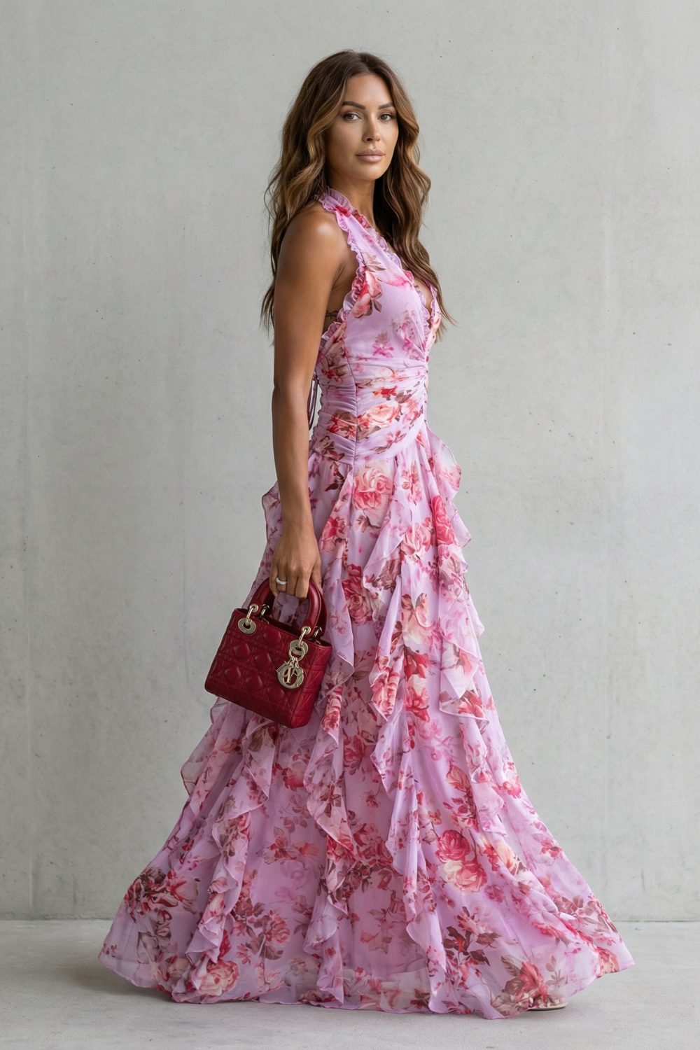 Belladina | Robe maxi romantique à motif de roses avec décolleté américain