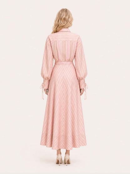 Robe maxi rose ceinturée