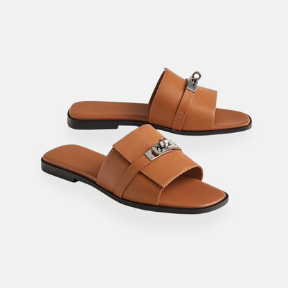 Aria | Mules noires élégantes avec détail bijou
