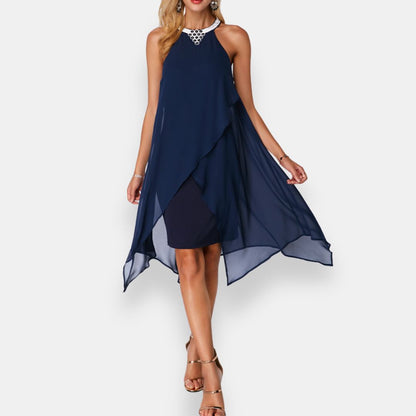 Mélisène | Robe asymétrique à col bijou