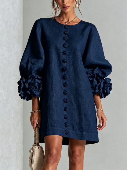 Robe Amara Mini Élégante à Boutons Floraux