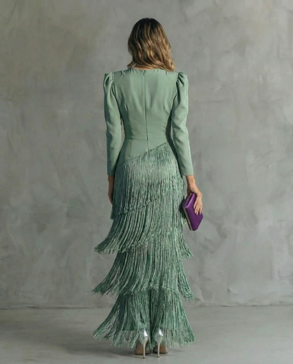 Chiara | Robe élégante avec des manches à franges