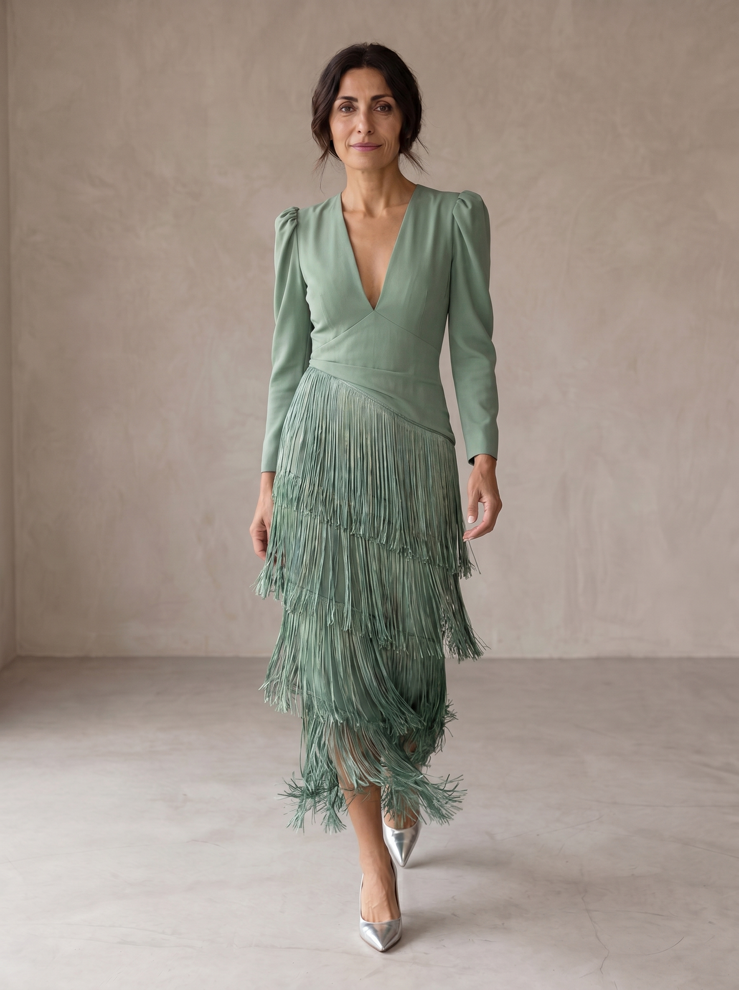 Chiara | Robe élégante avec des manches à franges